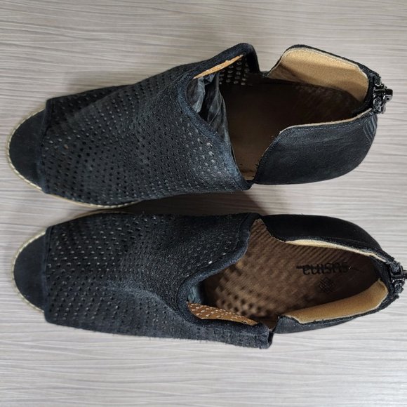 Susina Kinston Peep Toe Perforated Wedge Bootie, Black Suede, Size 9.5 & 10 - Picture 8 of 10